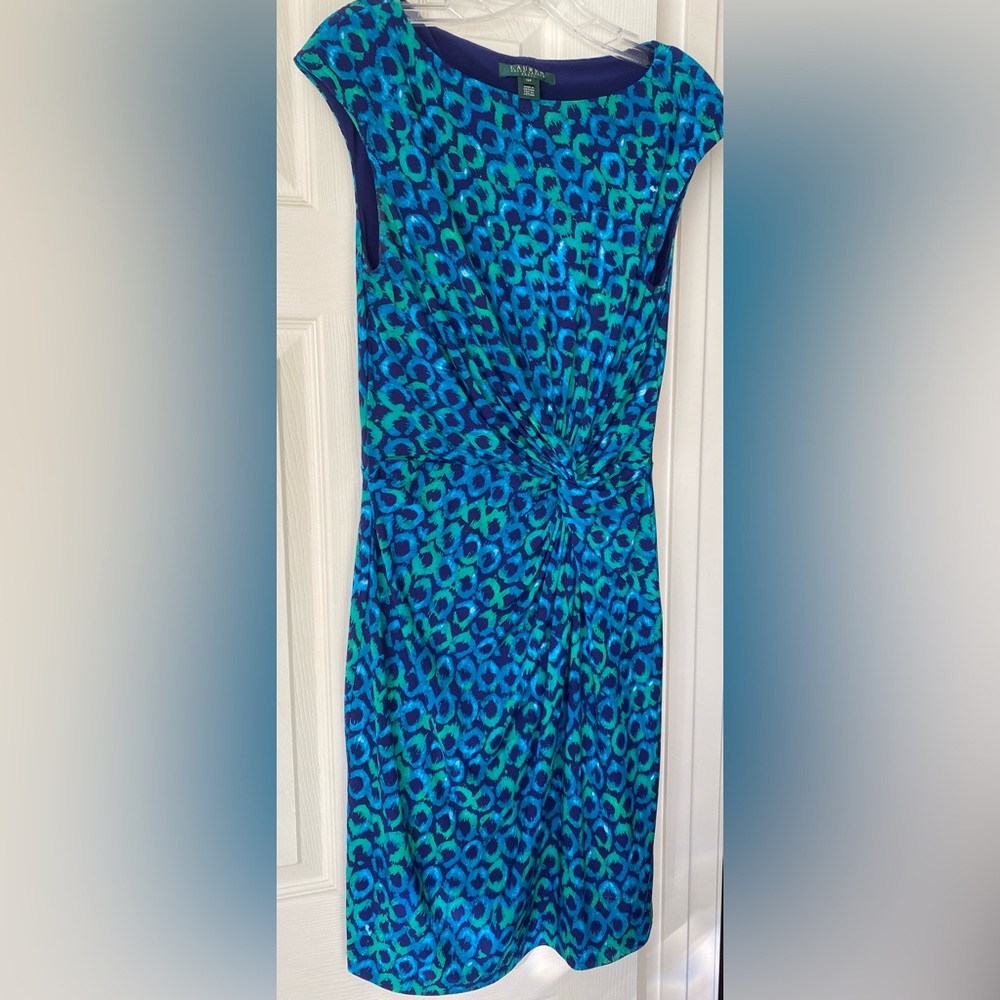 Used dress/Twisted front